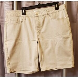 Lee‎ Riders Mid-Rise Women's Size 16 Beige Denim Bermuda Shorts